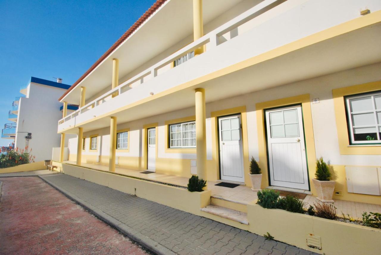 פרל Catarina House - Baleal Beach, Balcony, Pool מראה חיצוני תמונה