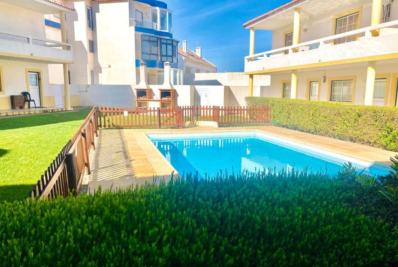 פרל Catarina House - Baleal Beach, Balcony, Pool מראה חיצוני תמונה