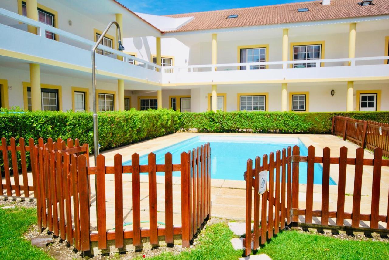 פרל Catarina House - Baleal Beach, Balcony, Pool מראה חיצוני תמונה