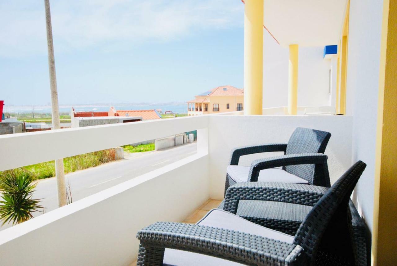 פרל Catarina House - Baleal Beach, Balcony, Pool מראה חיצוני תמונה